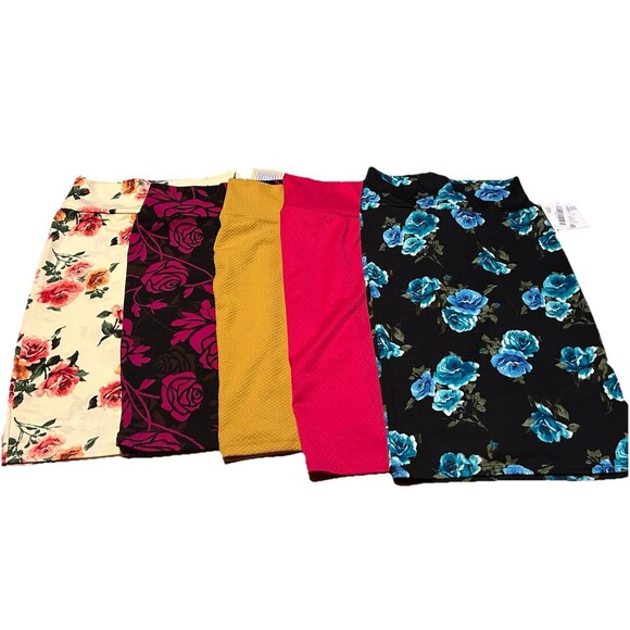 Lot of 5 LuLaRoe Cassie XS Skirts | 4 NWT + 1 NWOT Pencil Skirt Bundle - Picture 1 of 6